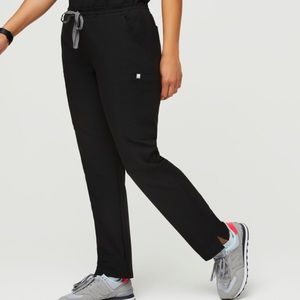 Figs Yola Skinny Scrub Pants in Black